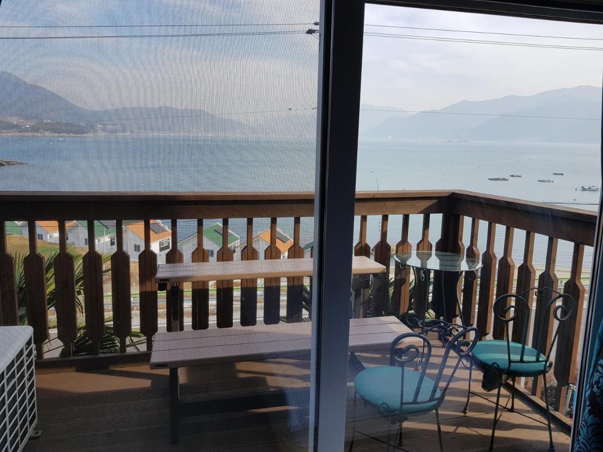 Rainbow Hill Pension Намхе Екстер'єр фото