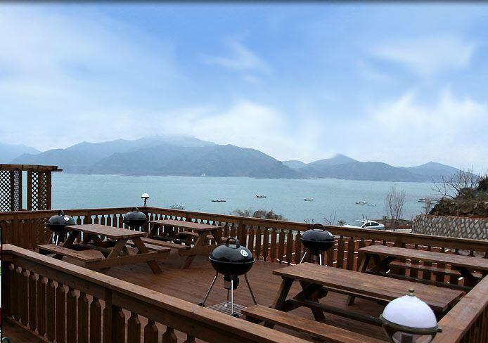 Rainbow Hill Pension Намхе Екстер'єр фото